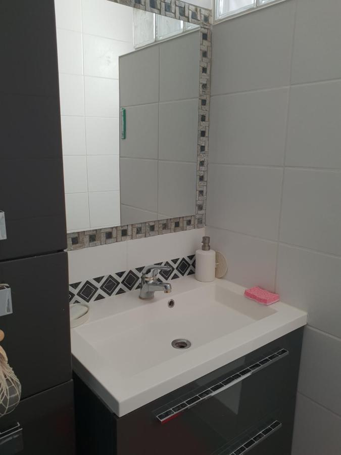 Apartament Nuits Oceanes A La Rochelle Avec Parking Privatif Zewnętrze zdjęcie
